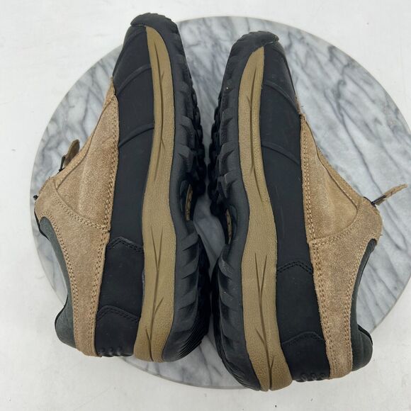 Totes Waterproof Duck Shoes Womens 8 Brown Black Suede Leather Zip Up Low Top - Picture 6 of 11